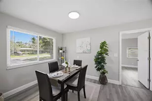 923 N Palm Dr SW, Largo, FL 33770 - Photo 16