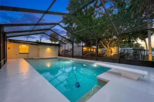 8616 Magnolia St, Gibsonton, FL 33534 - Photo 6