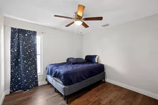 906 Lakemont Hills Blvd, Brandon, FL 33510 - Photo 14