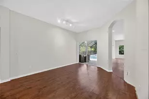 11901 Northumberland Dr, Tampa, FL 33626 - Photo 2