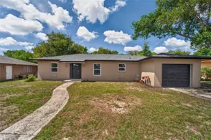 7156 Lockwood St, Spring Hill, FL 34606 - Photo 2