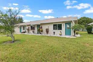 1906 Canterbury Ln, Sun City Center, FL 33573 - Photo 20