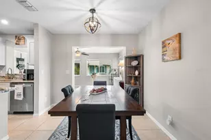 1906 Canterbury Ln, Sun City Center, FL 33573 - Photo 6