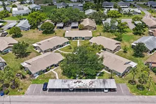 1906 Canterbury Ln, Sun City Center, FL 33573 - Photo 22