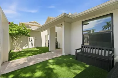 124 Colony South Drive, Tarpon Springs, FL 34689 - Photo 6