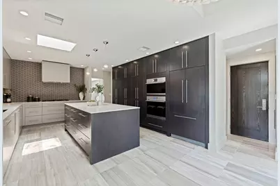 1846 Coffee Pot Boulevard NE, Saint Petersburg, FL 33704 - Photo 16