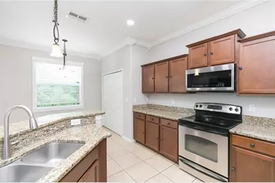 515 Vista Ridge Drive, Ruskin, FL 33570 - Photo 12
