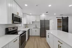 1702 W Johnston Ave, Tampa, FL 33603 - Photo 20