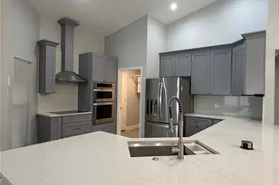 9405 Posen Pl, Tampa, FL 33635 - Photo 8