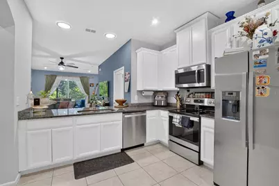 2911 Jacob Crossing Lane, Holiday, FL 34691 - Photo 10