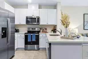 17592 Spanish Oak Loop, Land O Lakes, FL 34638 - Photo 8