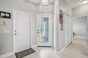 1628 Crossvine Ct, Trinity, FL 34655 - Photo 6
