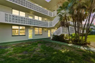 4705 1st St NE, Saint Petersburg, FL 33703 - Photo 2