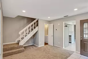 16596 Brigadoon Dr, Tampa, FL 33618 - Photo 4