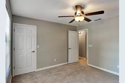16596 Brigadoon Drive, Tampa, FL 33618 - Photo 24