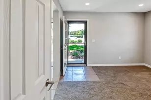 16596 Brigadoon Dr, Tampa, FL 33618 - Photo 2