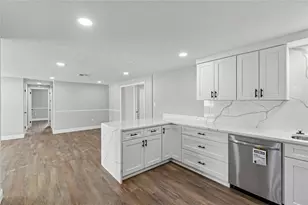 1039 Clairborne St, Holiday, FL 34690 - Photo 26