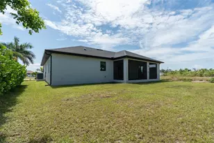 9487 Rosebud Cir, Port Charlotte, FL 33981 - Photo 28