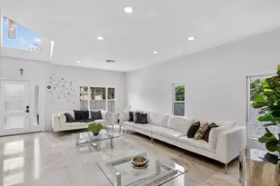 7035 Brescia Way, Orlando, FL 32819 - Photo 4