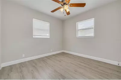4012 21st Street N, Saint Petersburg, FL 33714 - Photo 16