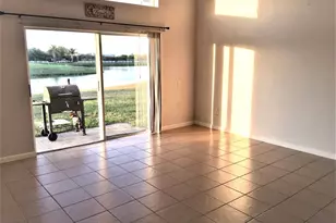 11612 Tropical Isle Ln, Riverview, FL 33579 - Photo 4