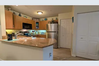 5717 Baywater Drive, Tampa, FL 33615 - Photo 6