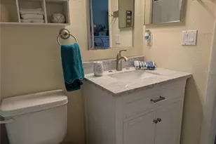 5717 Baywater Dr, Tampa, FL 33615 - Photo 16