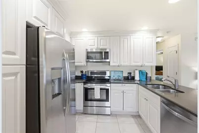 5191 Salmon Drive SE #B, Saint Petersburg, FL 33705 - Photo 12