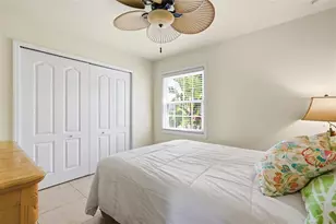 5191 Salmon Dr SE, Saint Petersburg, FL 33705 - Photo 18