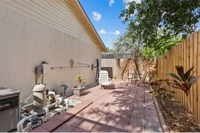 1090 Rolling Oaks Avenue, Tarpon Springs, FL 34689 - Photo 42