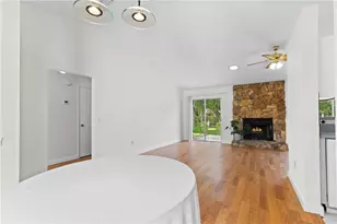1917 Dove Field Pl, Brandon, FL 33510 - Photo 10