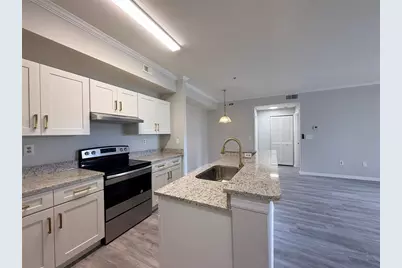 5618 Pinnacle Heights Circle #305, Tampa, FL 33624 - Photo 4