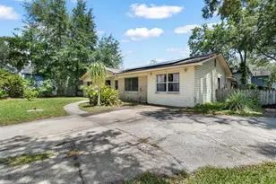 201 Mason St, Brandon, FL 33511 - Photo 4