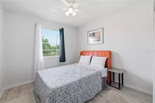 5104 Tennis Ct Cir, Tampa, FL 33617 - Photo 8