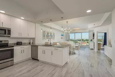 415 Island Way #402, Clearwater Beach, FL 33767 - Photo 8
