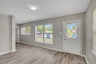 7015 Filbert Ln, Tampa, FL 33637 - Photo 2