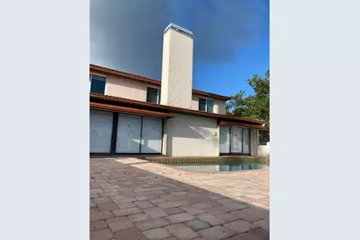 7011 Pelican Island Drive, Tampa, FL 33634 - Photo 4