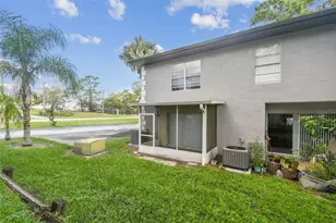 5238 Sunridge Palms Dr, Tampa, FL 33617 - Photo 54