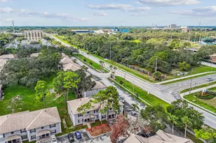 5238 Sunridge Palms Dr, Tampa, FL 33617 - Photo 60