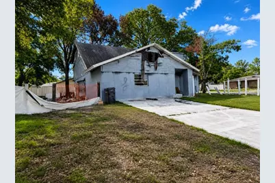 606 Forest Hills Drive, Brandon, FL 33510 - Photo 12