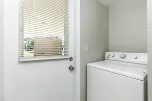 2517 E Stanley Matthew Cir, Tampa, FL 33604 - Photo 16
