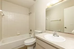 2517 E Stanley Matthew Cir, Tampa, FL 33604 - Photo 10
