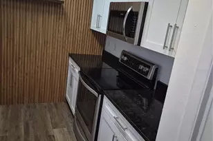 7709 W Hanna Ave, Tampa, FL 33615 - Photo 4
