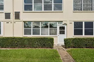 8101 11th St N, Saint Petersburg, FL 33702 - Photo 22