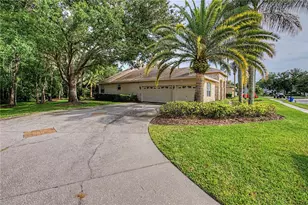 18615 Chemille Dr, Lutz, FL 33558 - Photo 2