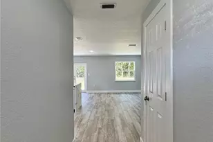 142 Rosedale Ave, Spring Hill, FL 34606 - Photo 4