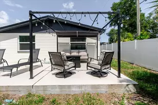 916 17th St N, Saint Petersburg, FL 33713 - Photo 48