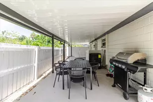 916 17th St N, Saint Petersburg, FL 33713 - Photo 44