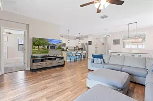 10222 Celtic Ash Dr, Ruskin, FL 33573 - Photo 18