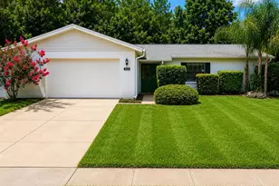 16518 Silverhill Dr, Tampa, FL 33624 - Photo 2